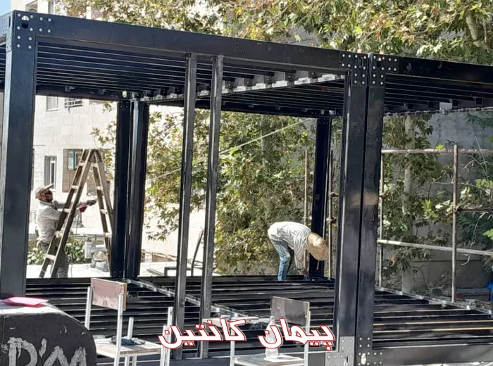 کانکس پیچ و مهره ای چیست؟ 3 کاربردهای متنوع کانکس پیچ و مهره ای در صنایع و فضاهای شهری